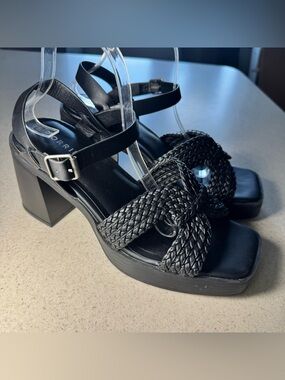 Torrid NWOB Black Braided Strap Block Heel Sandals Size 10.5 WW